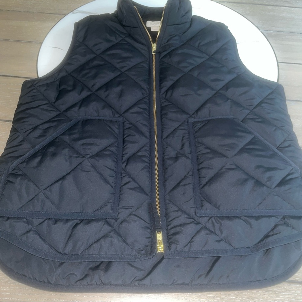 J. Crew Dark Blue Quilted Vest with Gold Accents Size Large